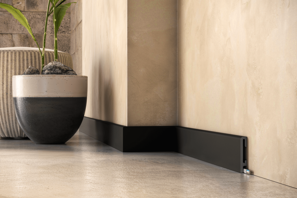 listwa przypodłogowa czarna 8cm RAL9004