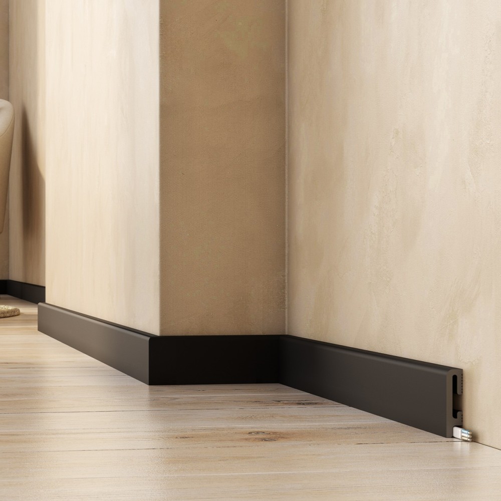 listwa przypodłogowa czarna 6cm RAL9004